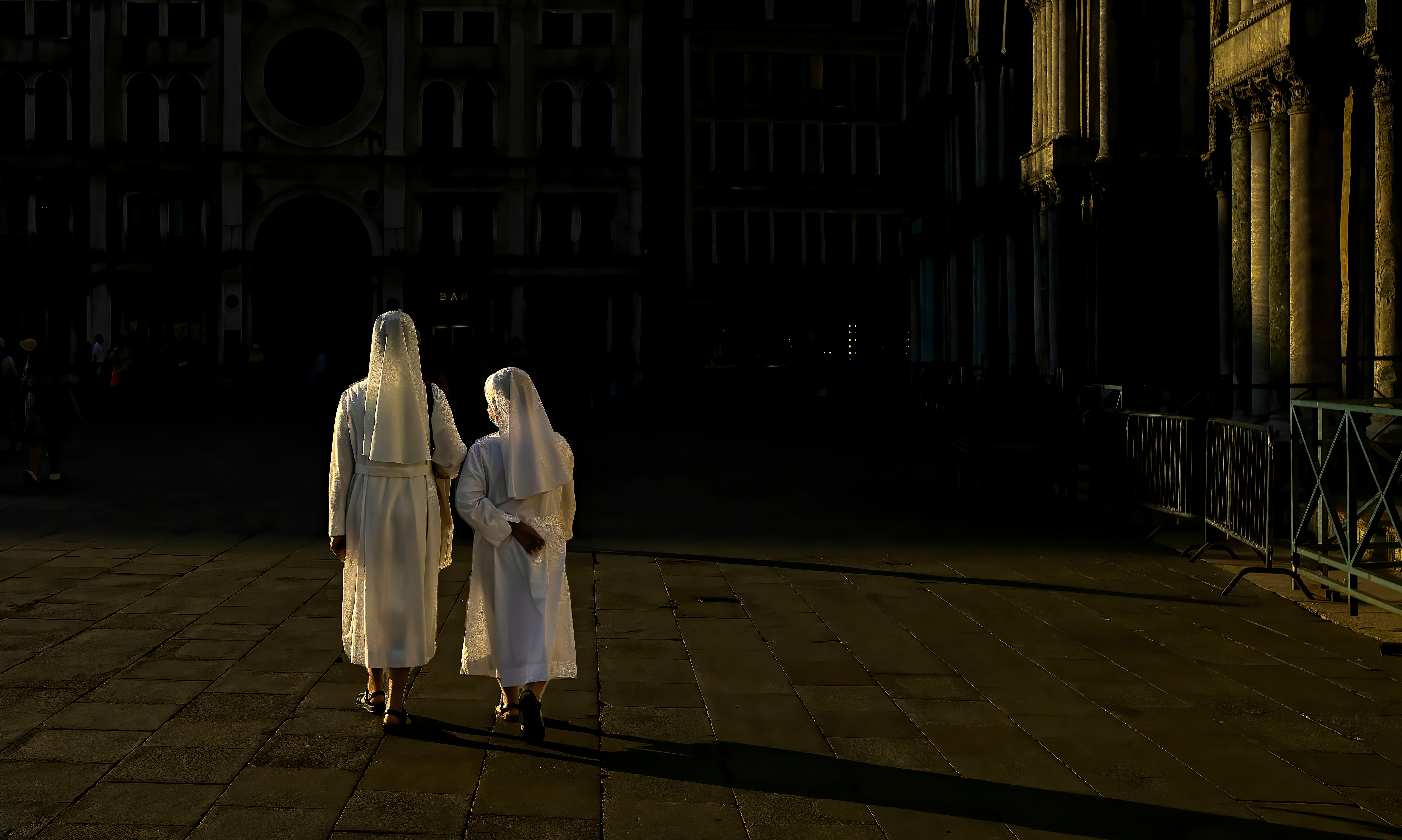 ricardo-gomez-angel-TjSIQJ8CbEA-unsplash