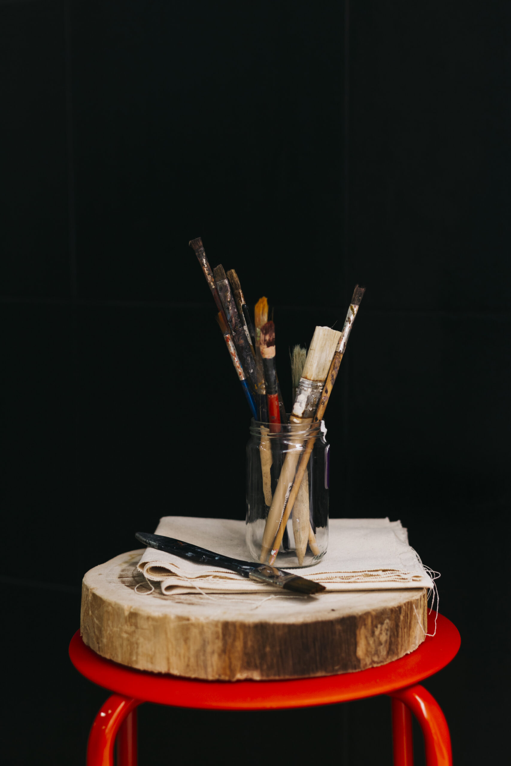 jar-with-brushes-stool